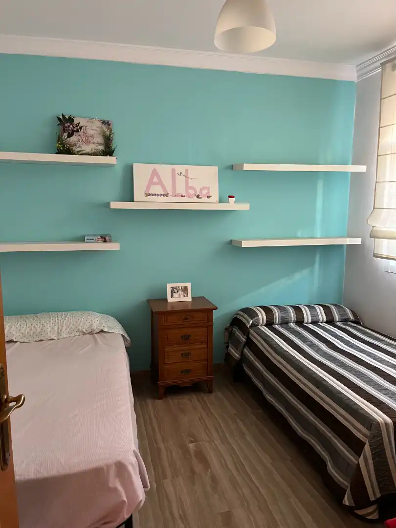 Habitación de Casa adosada en venta en Cártama con Amueblado