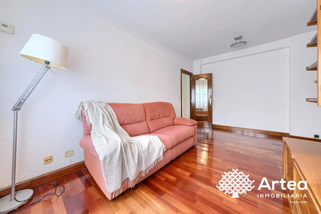 Sala d'estar de Pis en venda en Barakaldo  amb Calefacció i Terrassa