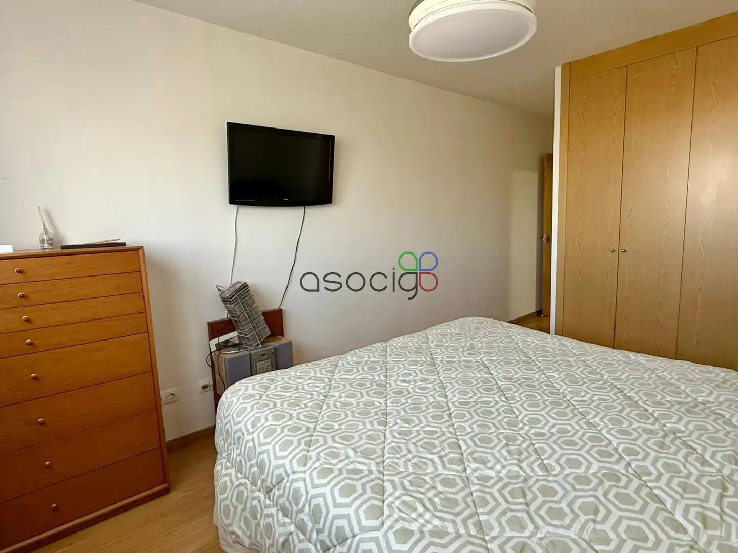 Habitación de Piso en venta en Guadalajara con Aire acondicionado, Calefacción y Trastero