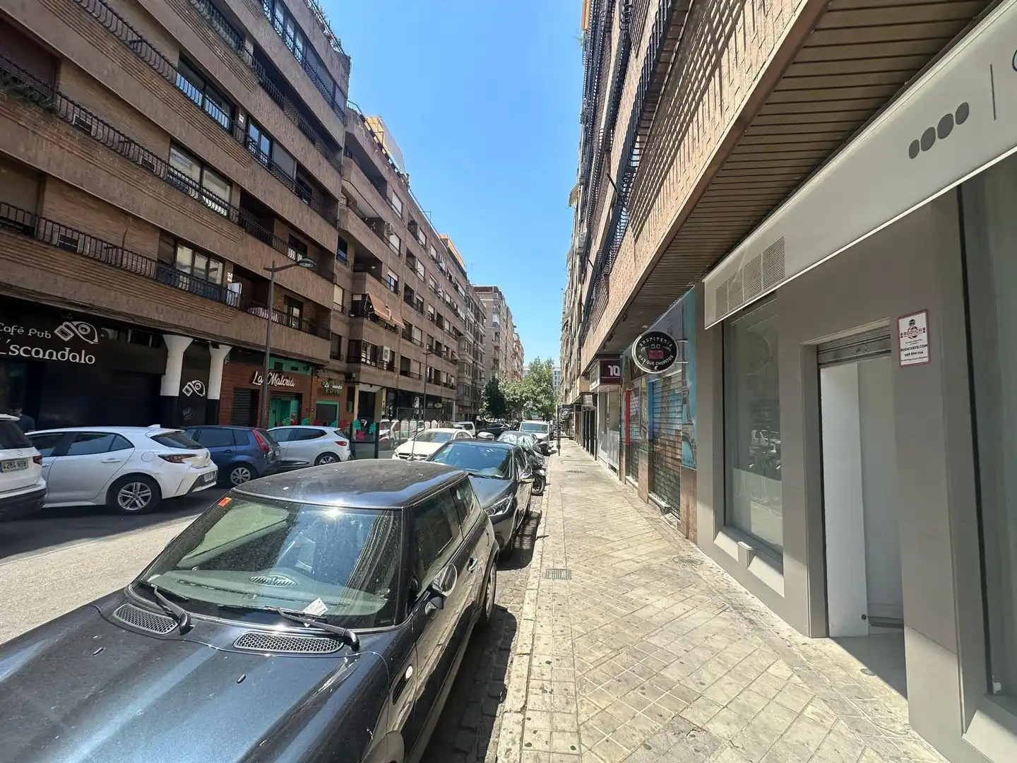 Außenansicht von Geschaftsraum zur Miete in Granada