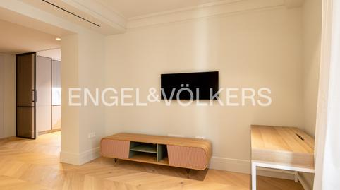 Foto 3 de Pis de lloguer a Calle de Virgen de Los Peligros, Sol, Madrid Capital