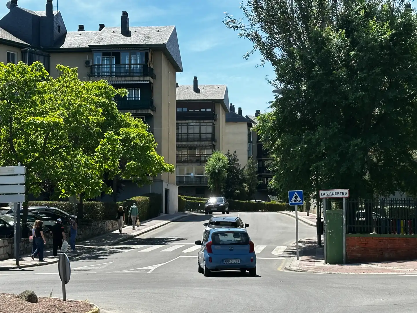 Außenansicht von Wohnung zum Verkauf in Collado Villalba mit Klimaanlage, Heizung und Parkett