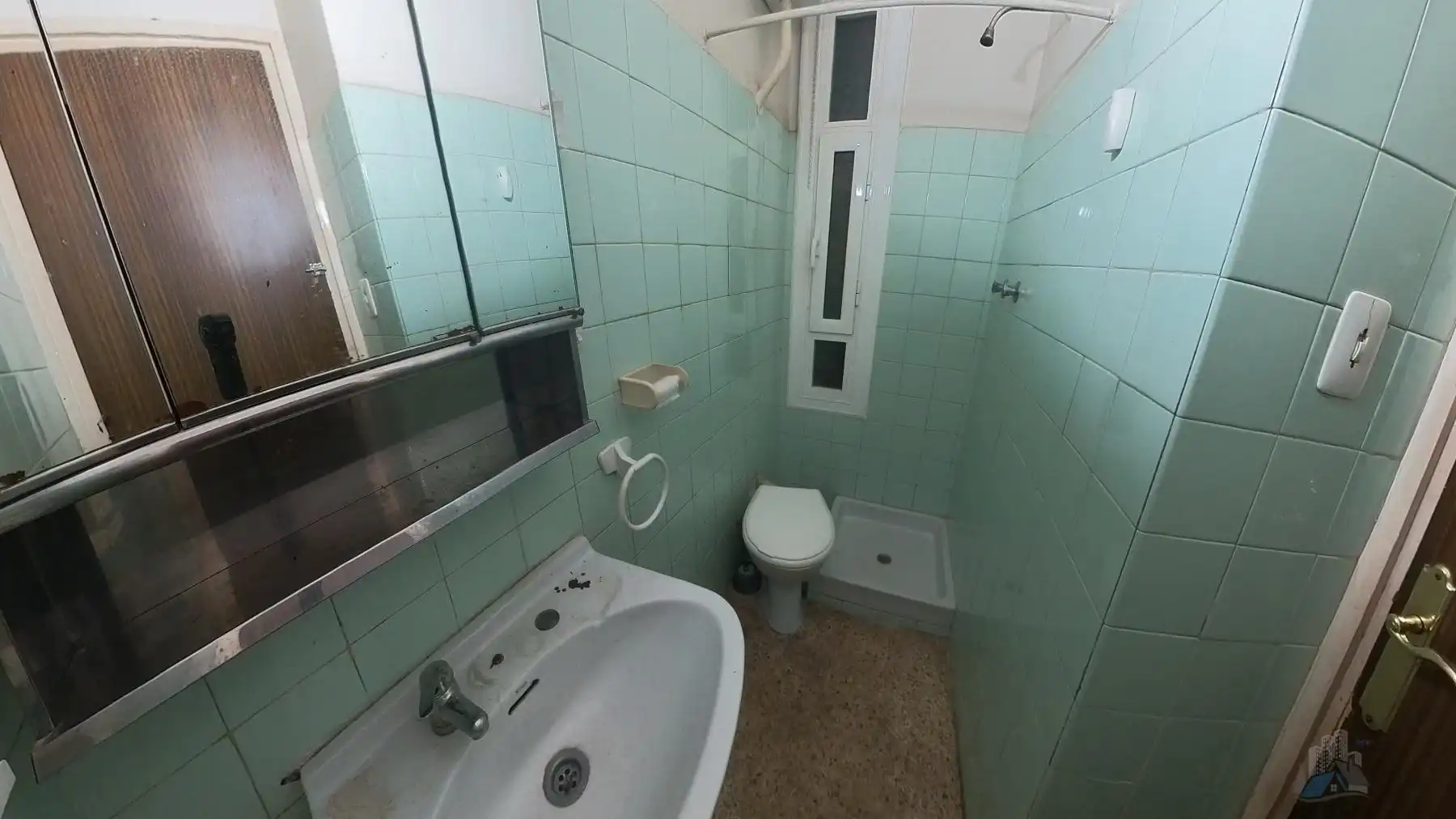 Bathroom of Flat for sale in Sabadell  with Heating