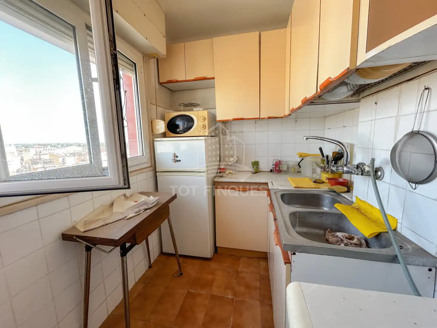 Cuina de Pis en venda en Valls amb Moblat i Balcó