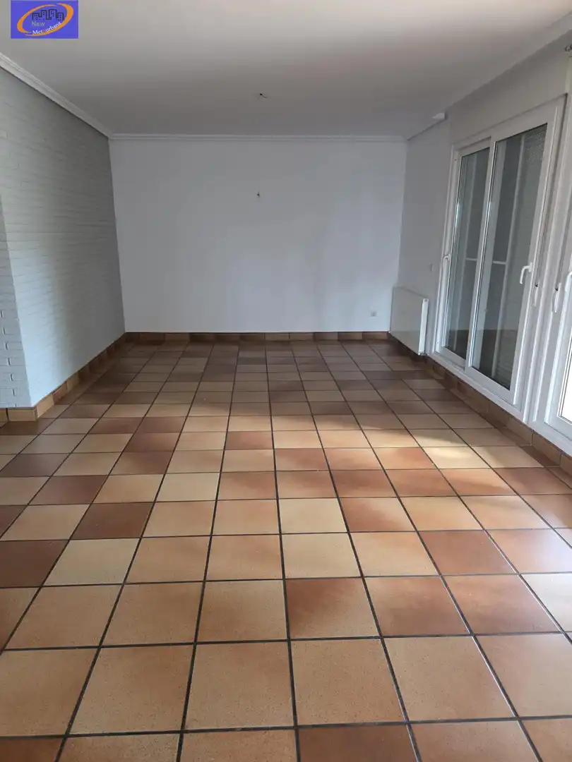 Casa adosada en venta en Vinaròs con Jardín privado, Terraza y Trastero