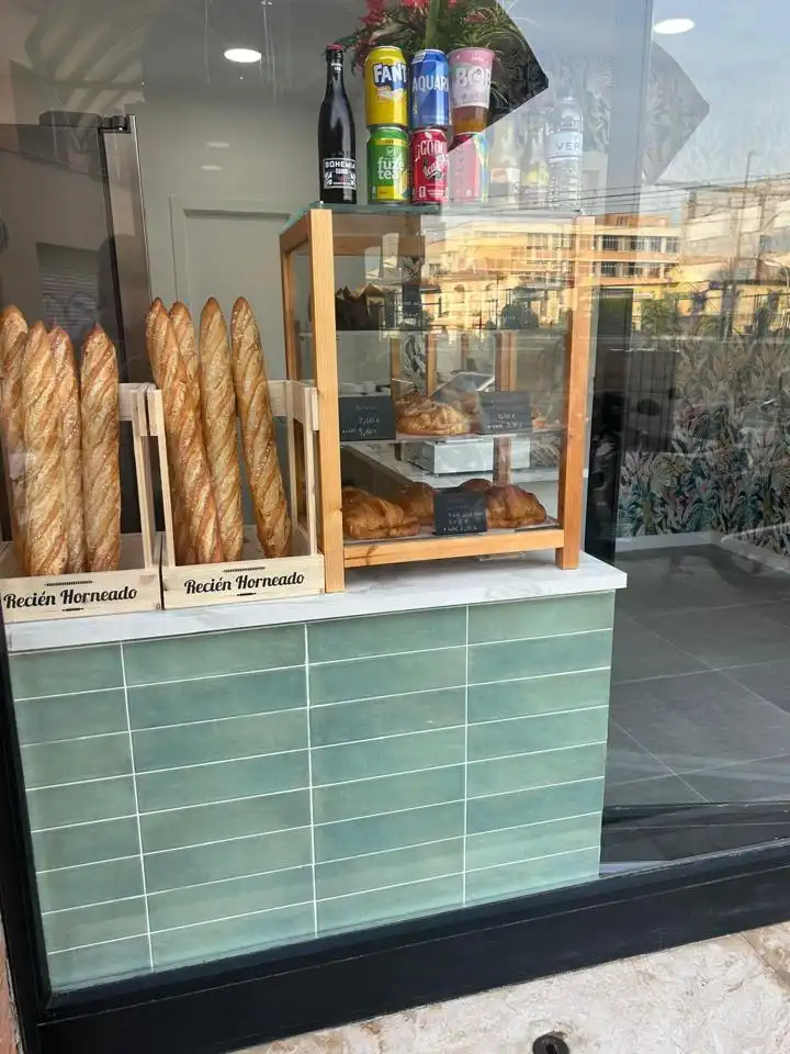 Local comercial en traspàs a calle de Santa Creu, imagen 2