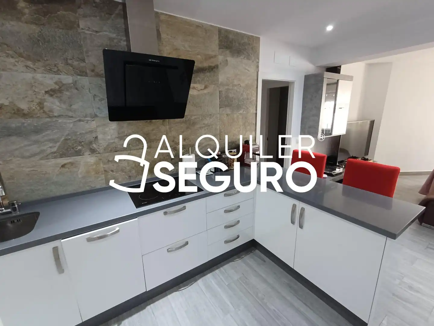 Kitchen of Flat for rent in Córdoba  with Air Conditioner, Terrace and Furnished