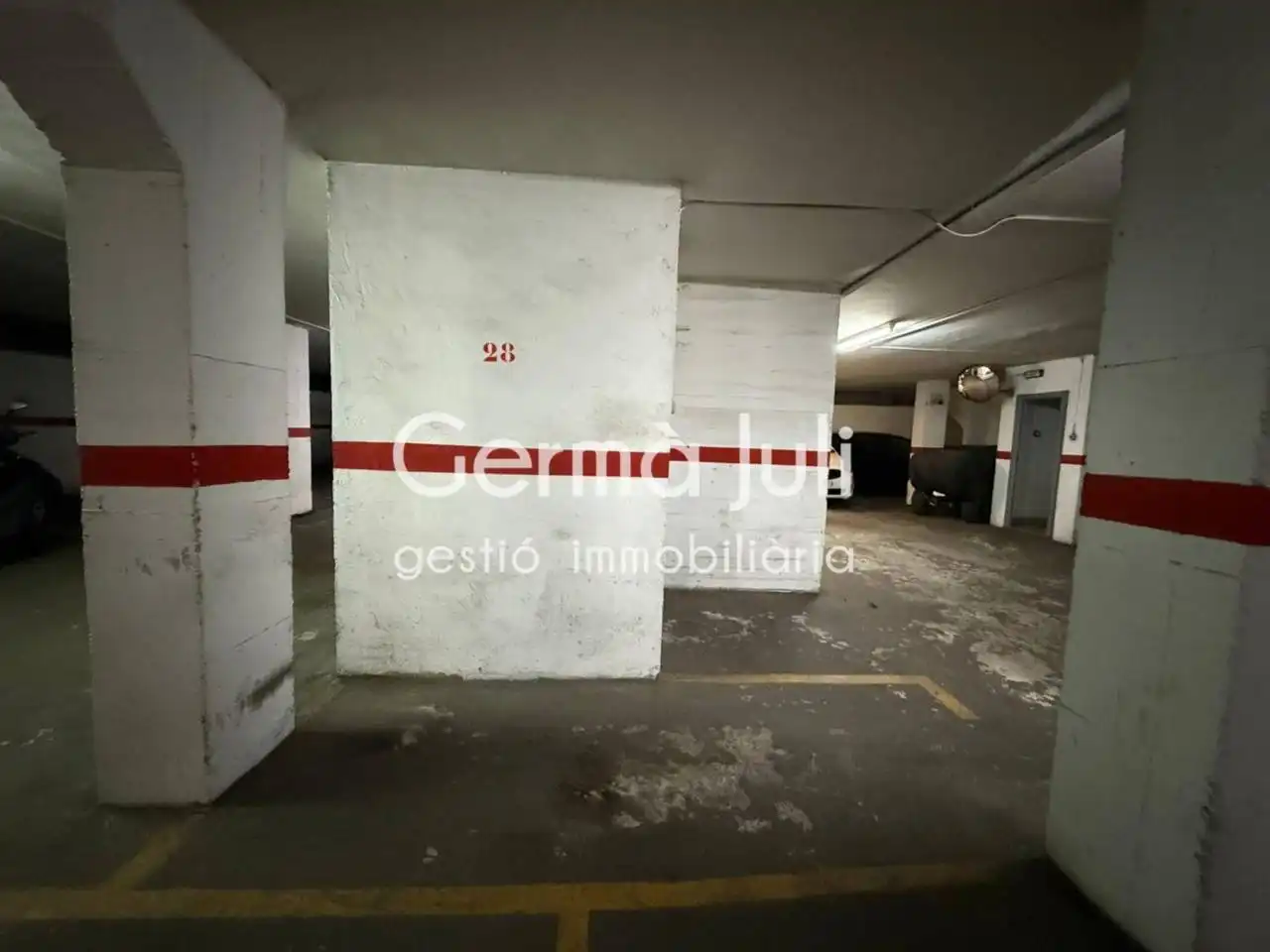 Aparcamiento en venta en Centre, imagen 2