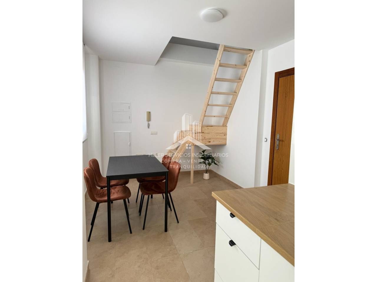 Comedor de Estudio de alquiler en Onda con Amueblado