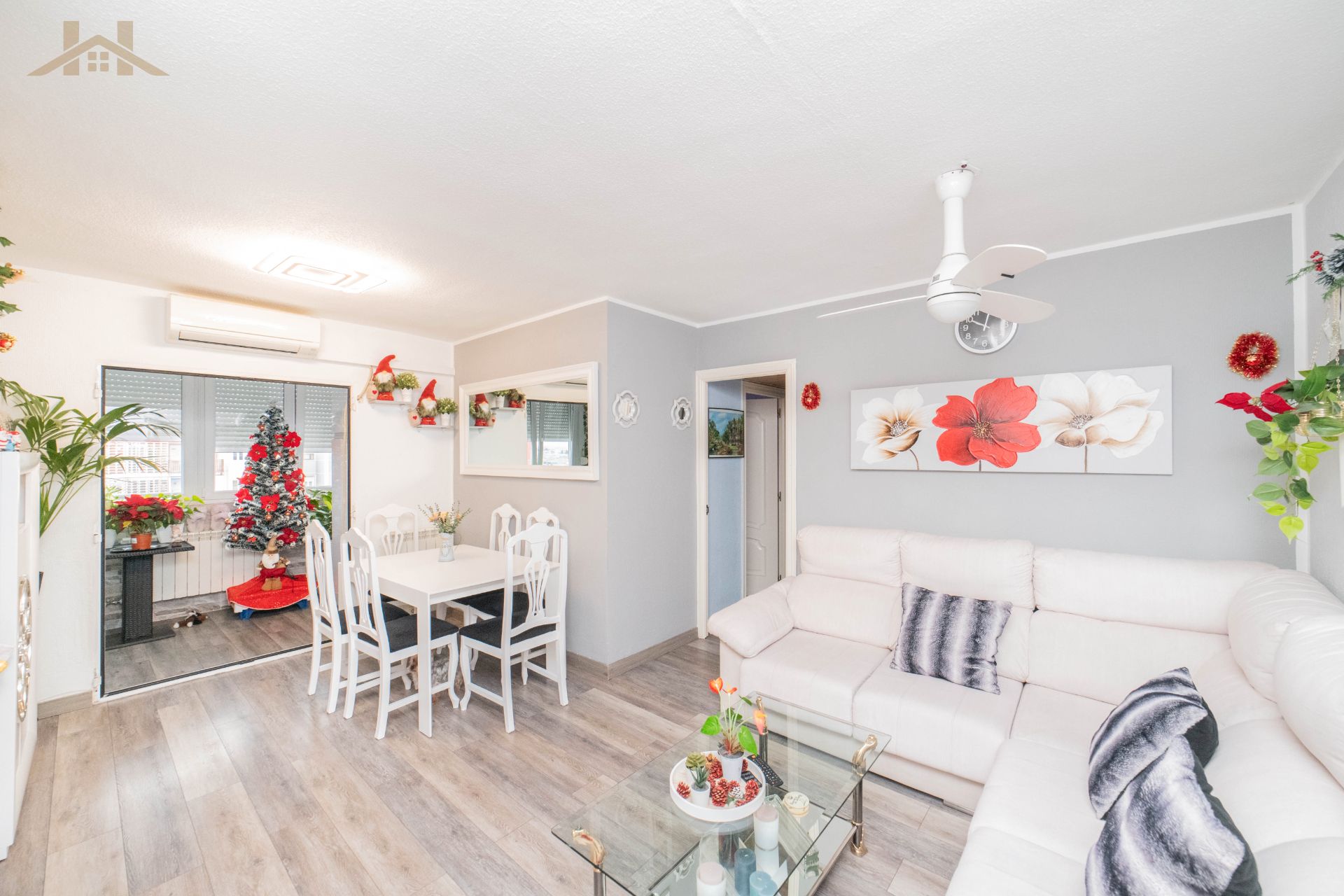 Living room of Flat for sale in Fuenlabrada  with Air Conditioner, Heating and Terrace