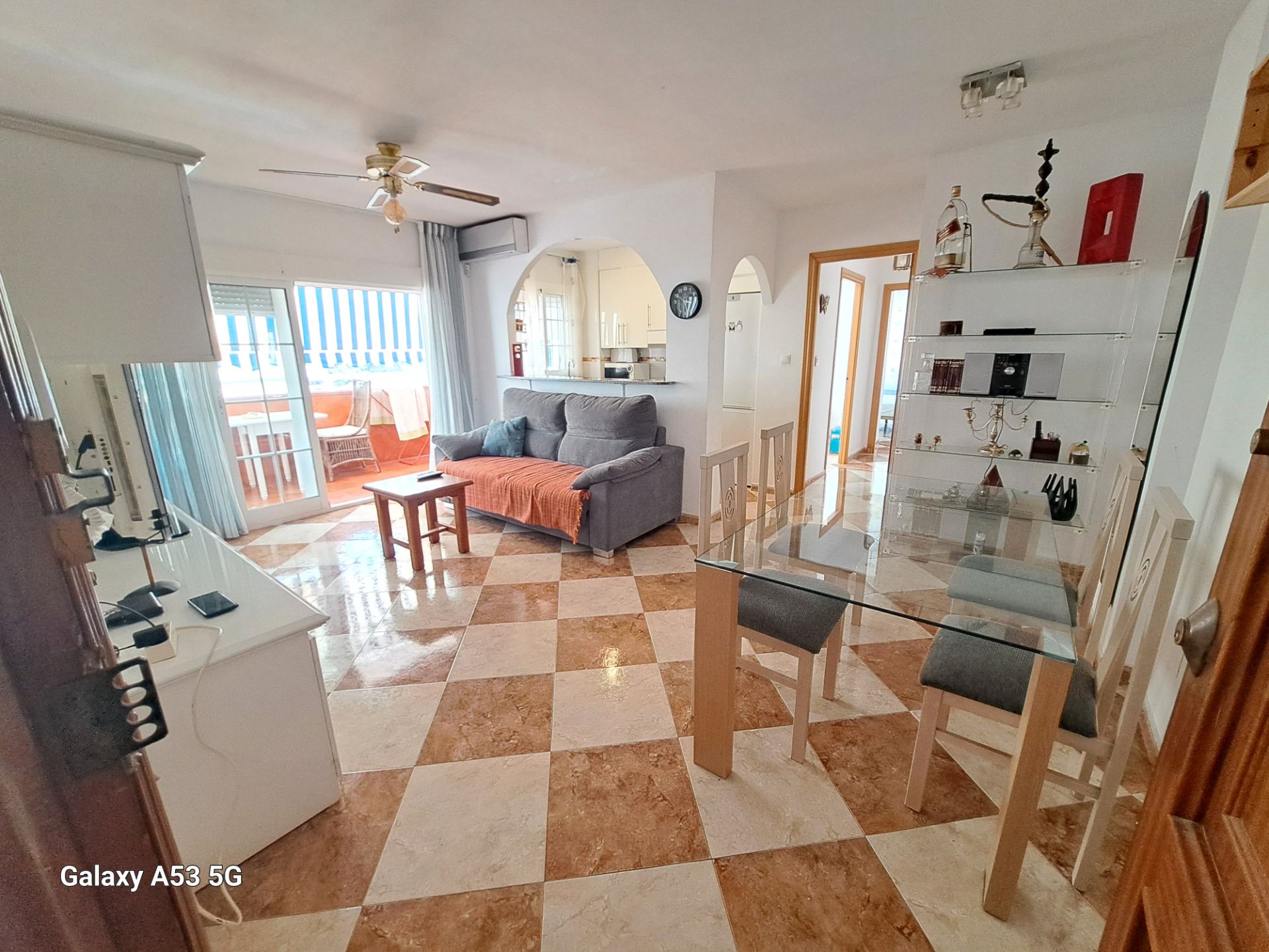 Living room of Flat to rent in Benalmádena  with Heating, Terrace and Furnished