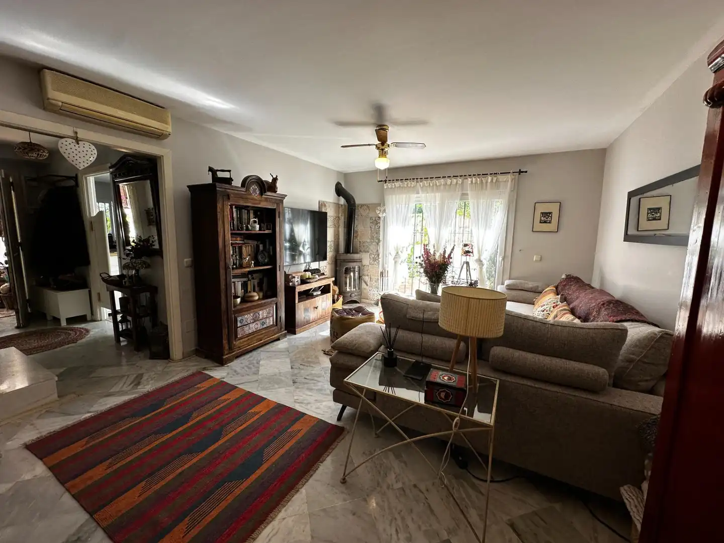 Living room of Detached homes for sale in Marbella  with Air Conditioner, Terrace and Storage room