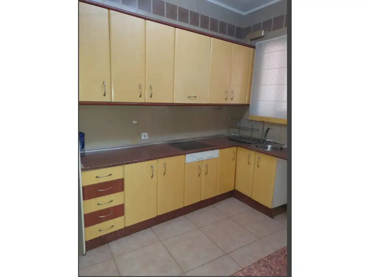Cocina de Piso en venta en Villanueva de la Serena con Calefacción, Terraza y Amueblado