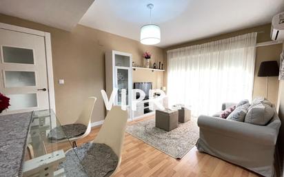 Living room of Flat for sale in Cáceres Capital  with Air Conditioner and Heating