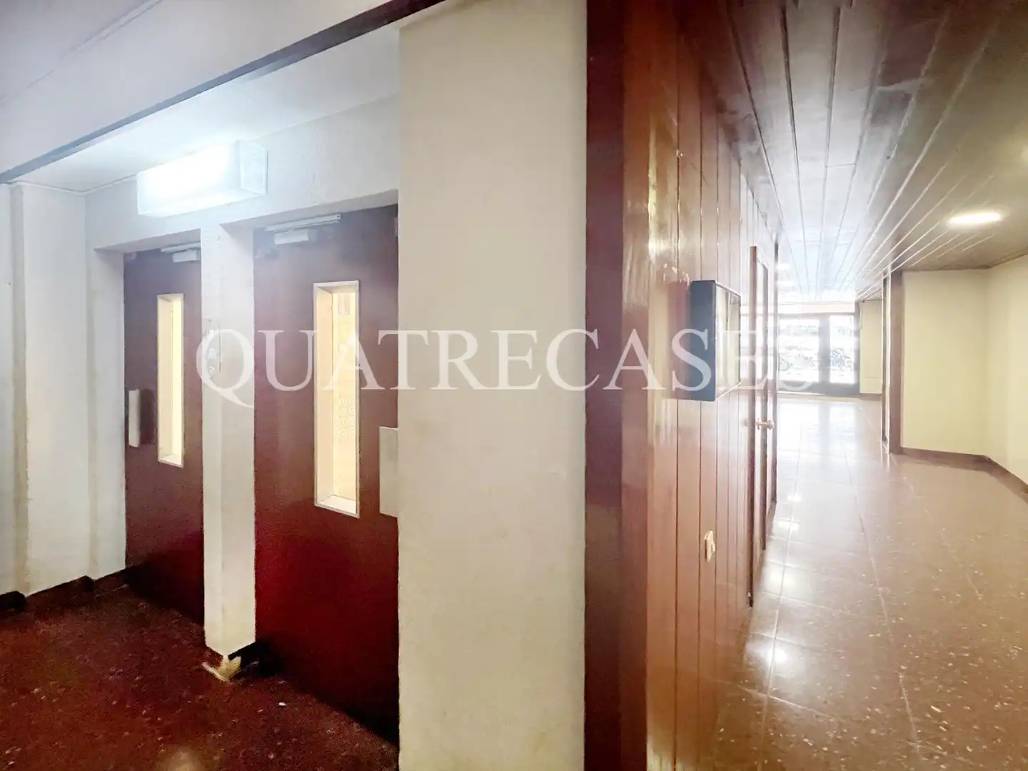 Piso con terraza en venta en Carrer del Rosselló, imagen 45
