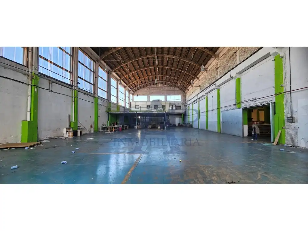 Exterior view of Industrial buildings for rent in L'Hospitalet de Llobregat