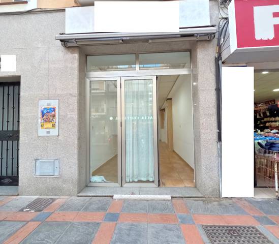 Local comercial en Venta en Playa de los Boliches