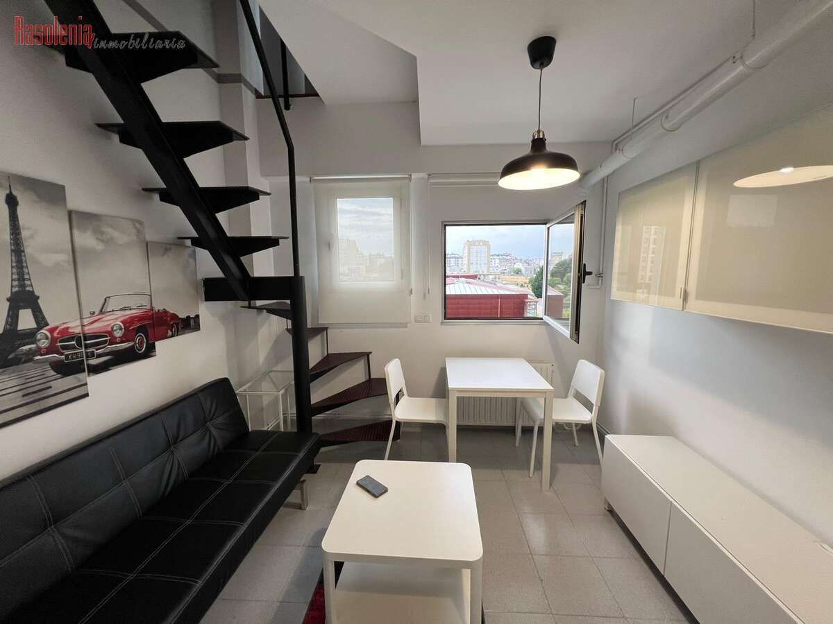 Dúplex de lloguer a De Madrid, Fingoi