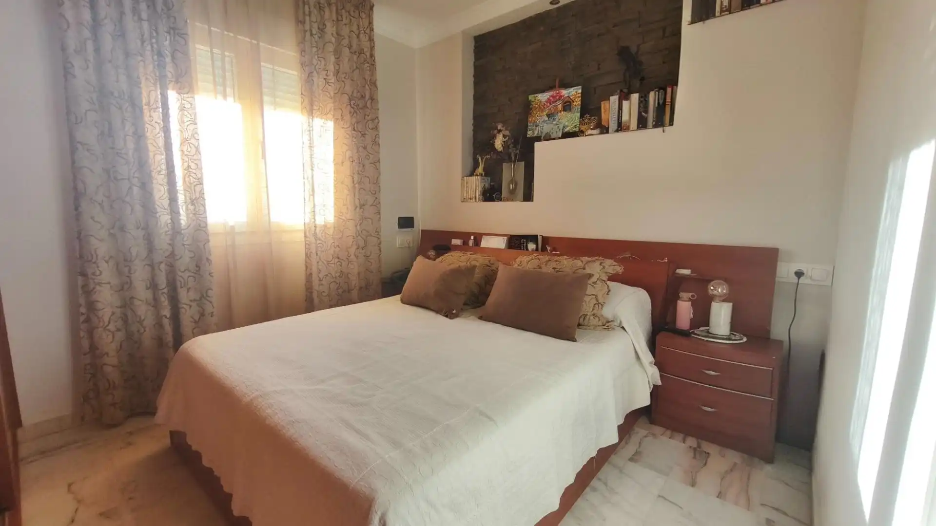 Habitación de Piso en venta en Málaga con Aire acondicionado