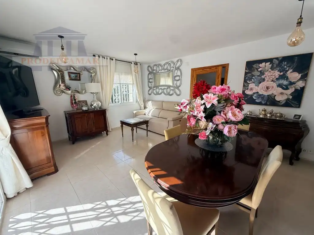 Casa aparellada en venda a Avenida Paris De, imagen 26