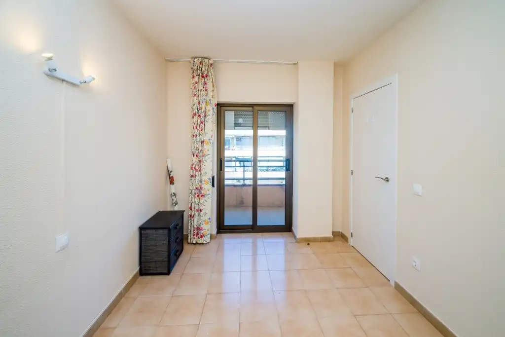 Apartment mit Aufzug zum Verkauf in Carrer Juli Garreta 15, imagen 9