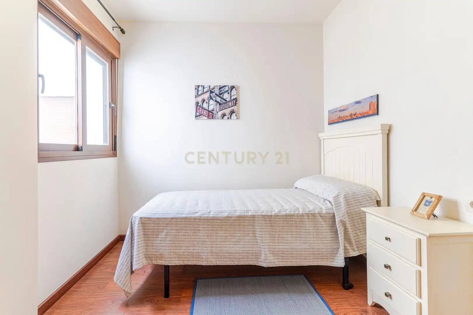 Habitación de Apartamento en venta en Vélez de Benaudalla con Aire acondicionado, Trastero y Piscina