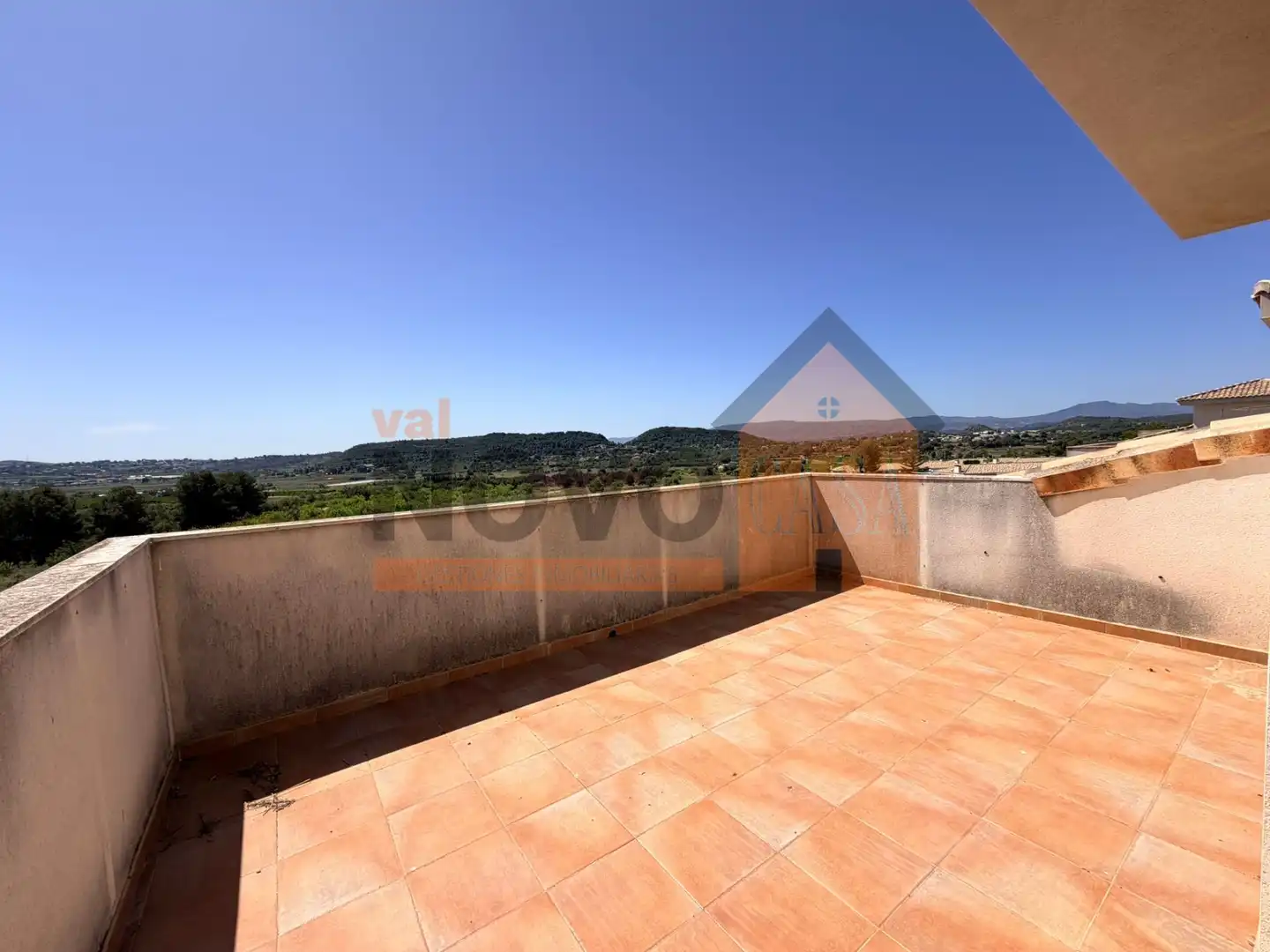 Terrace of Houses for sale in Montserrat