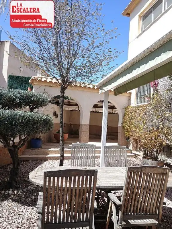 Terraza de Casa o chalet en venta en Castalla con Aire acondicionado, Calefacción y Jardín privado