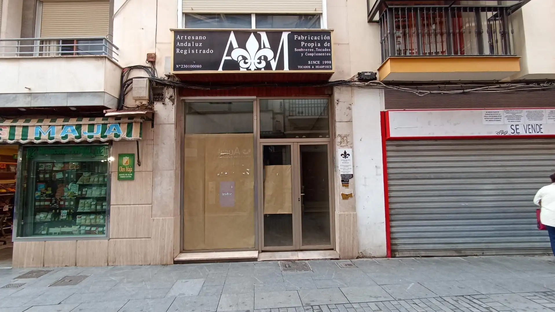 Local comercial en venda a Calle Ollerías 57