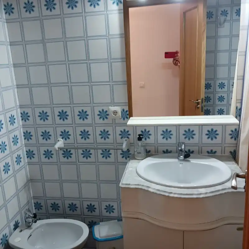 Bathroom of Flat for rent in Gandia  with Air Conditioner, Terrace and Furnished