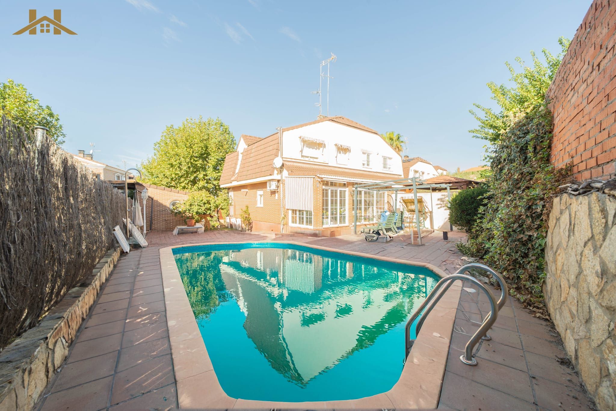Piscina de Casa o chalet en venta en Villanueva de Perales con Aire acondicionado, Calefacción y Jardín privado