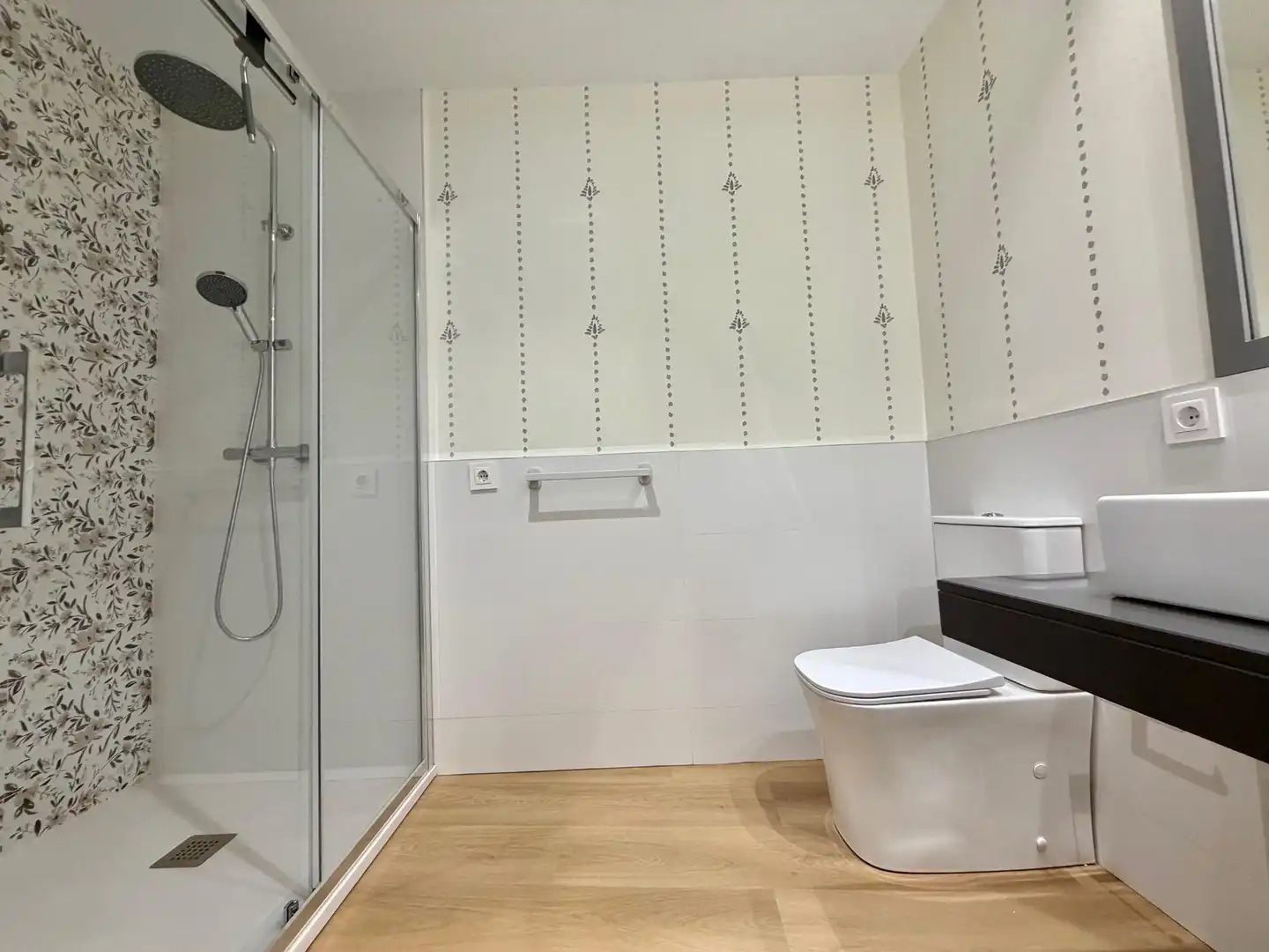 Badezimmer von Erdgeschoss zur Miete in Seseña mit Klimaanlage, Heizung und Alarm