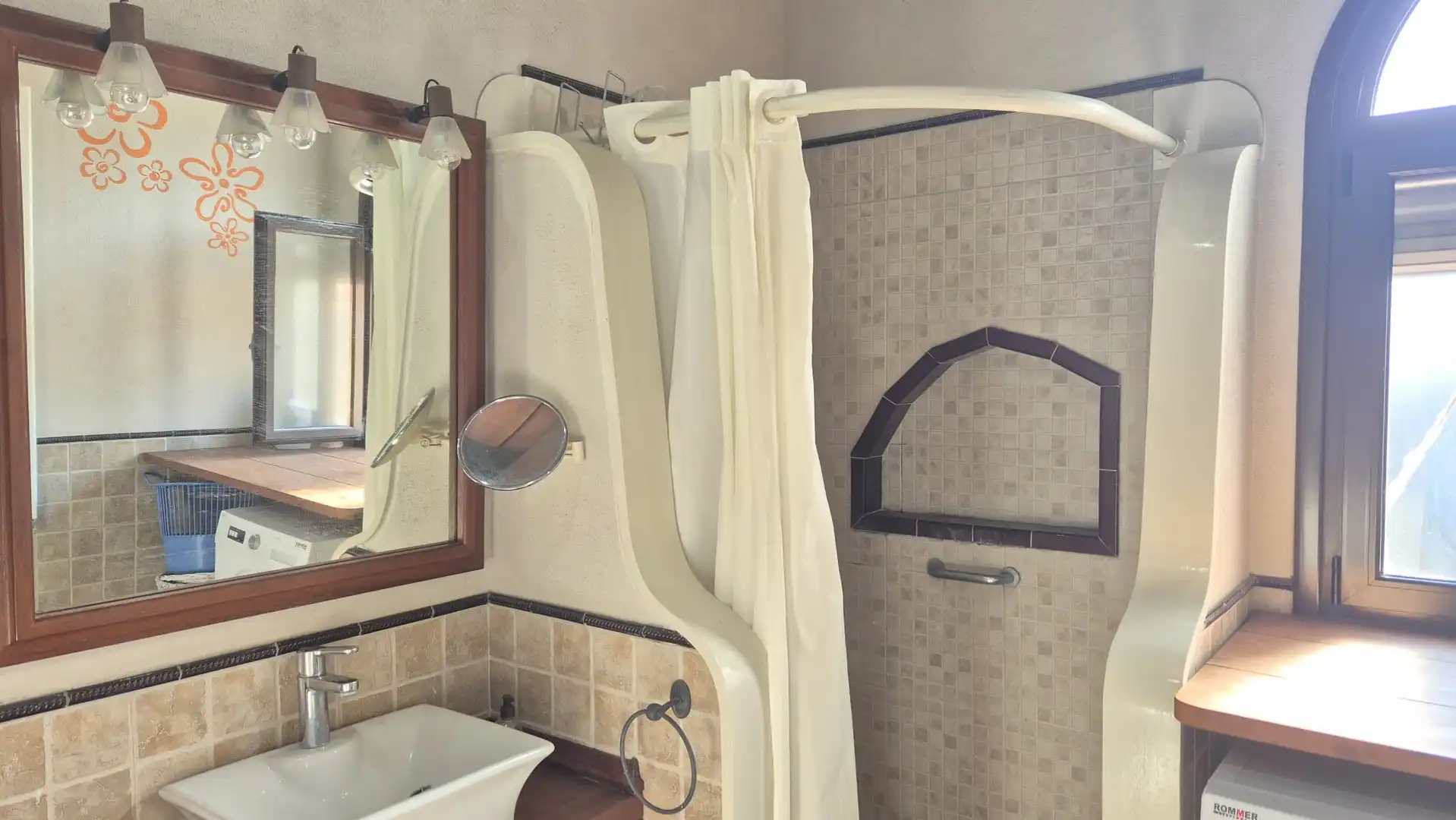 Bathroom of Country homes for sale in Pals  with Heating and Storage room