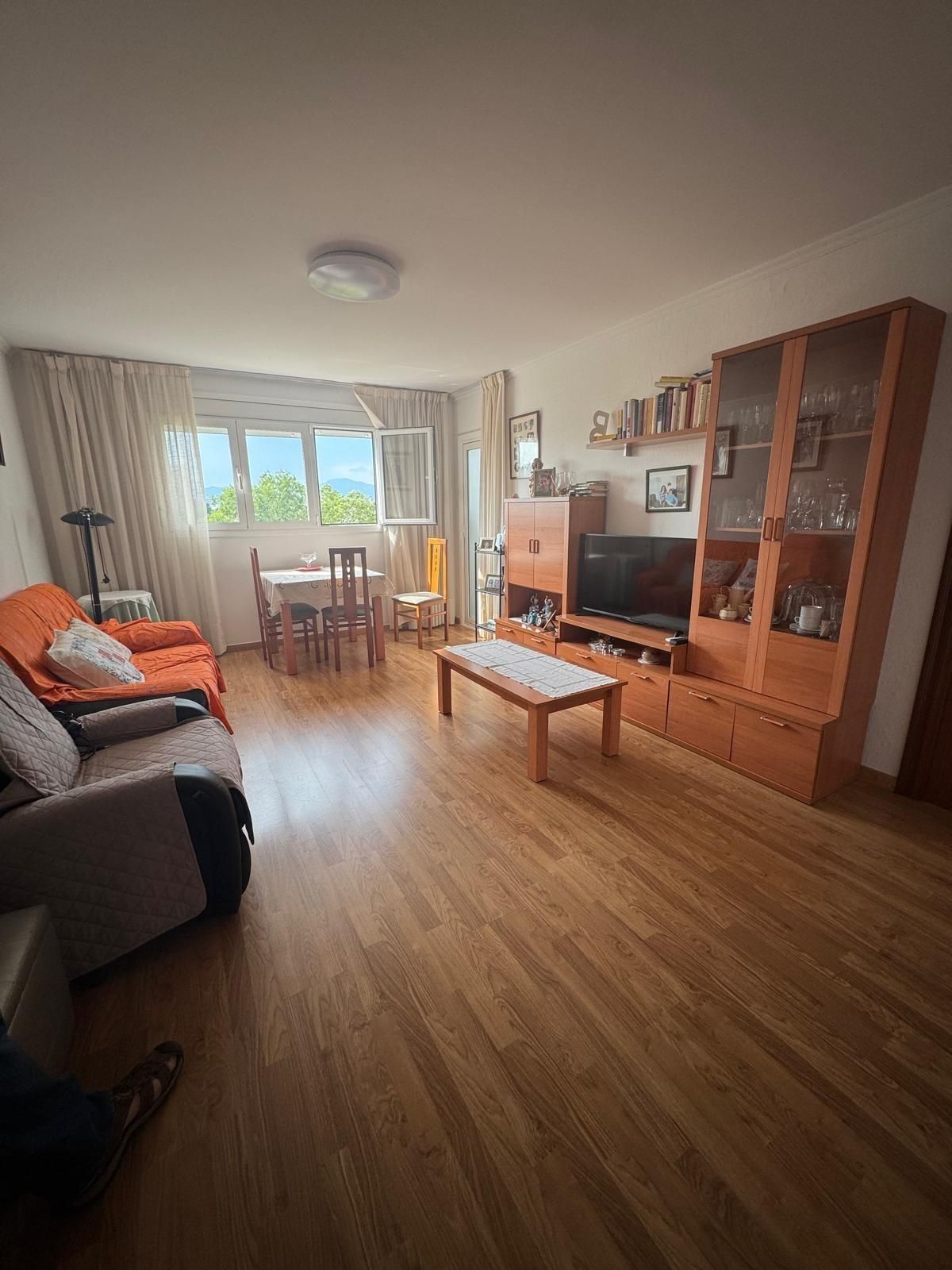 Living room of Flat for sale in Badia del Vallès  with Heating