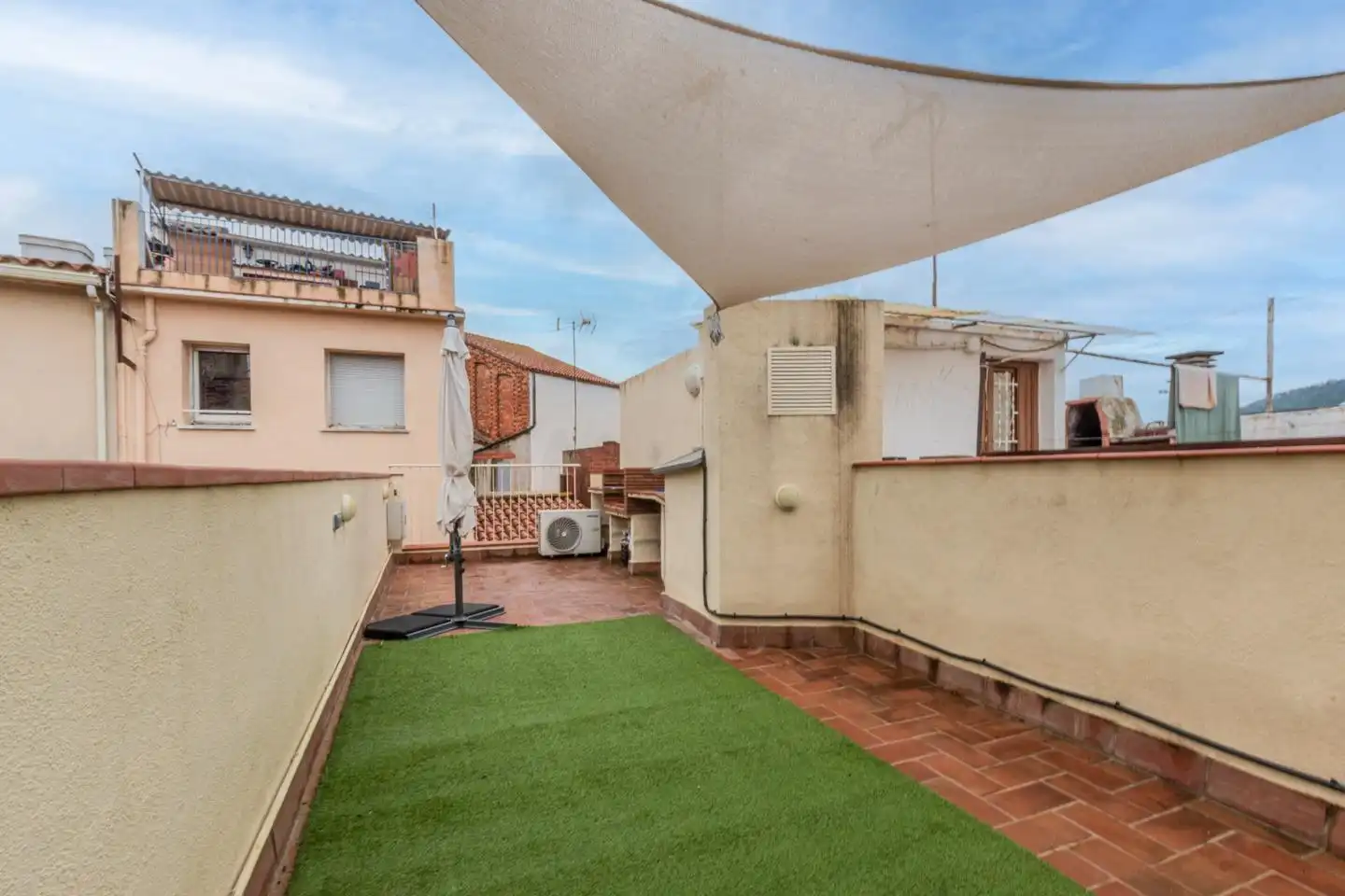 Terraza de Finca rústica en venta en Caldes de Montbui con Aire acondicionado, Calefacción y Terraza