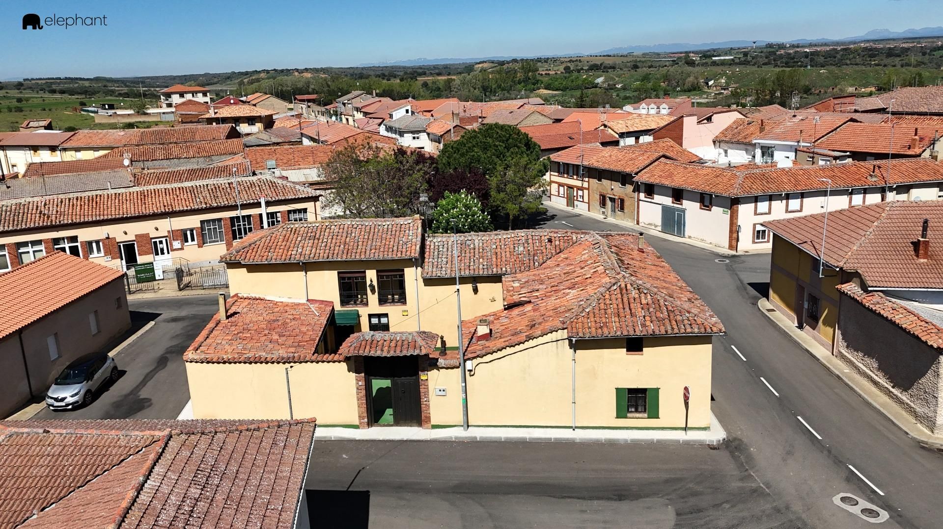 Exterior view of Country house for sale in Chozas de Abajo  with Heating, Private garden and Terrace