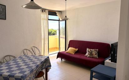 Living room of Flat for sale in El Rompido  with Terrace, Swimming Pool and Furnished