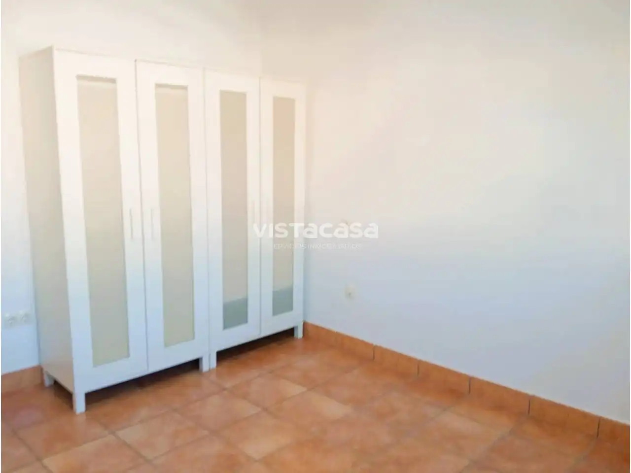 Habitación de Casa adosada de alquiler en Mairena del Alcor con Aire acondicionado, Calefacción y Terraza