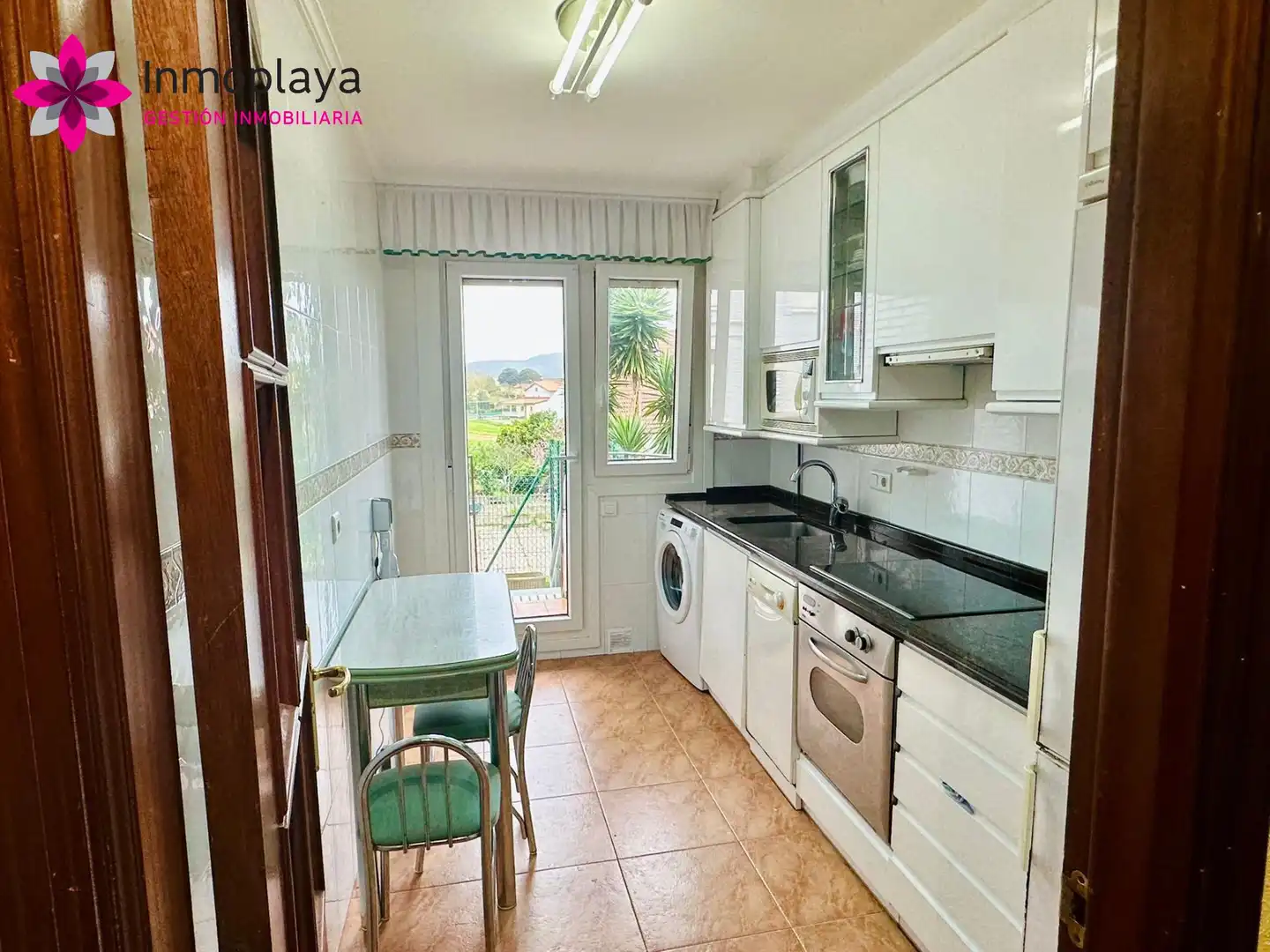 Cocina de Planta baja en venta en Noja con Calefacción, Jardín privado y Terraza