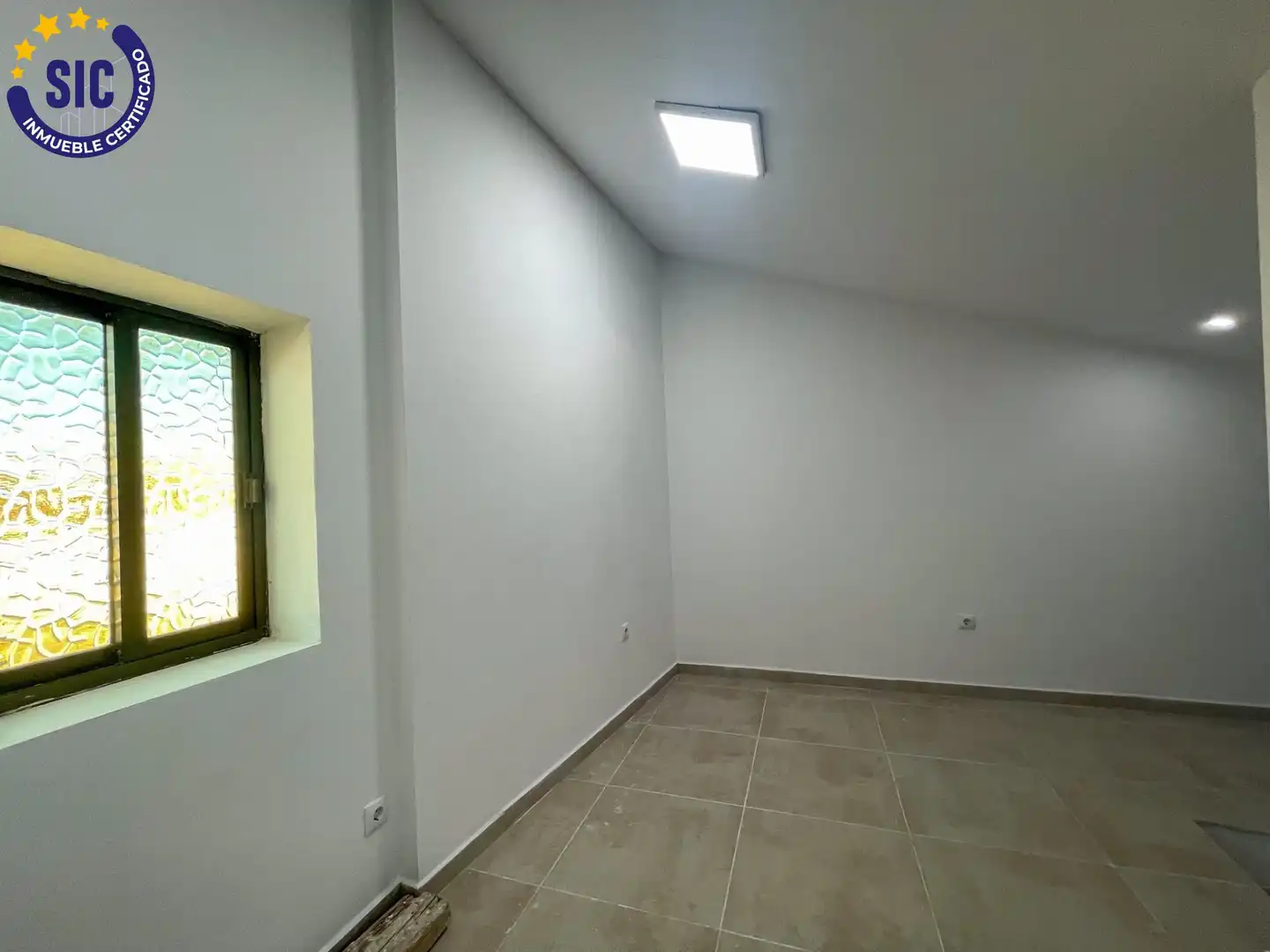 Casa o xalet en venda en Requena amb Balcó