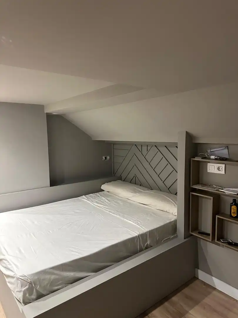 Apartamento en venta en Calle ISAAC PERAL, El Grau