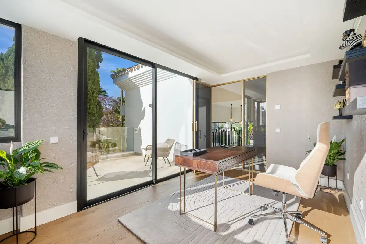 Villa con piscina in vendita a Nueva Andalucía, imagen 14