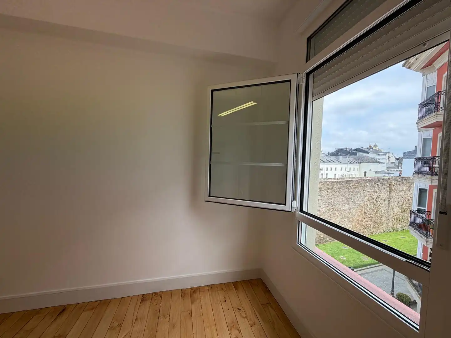 Bedroom of Flat for rent in Lugo  with Heating