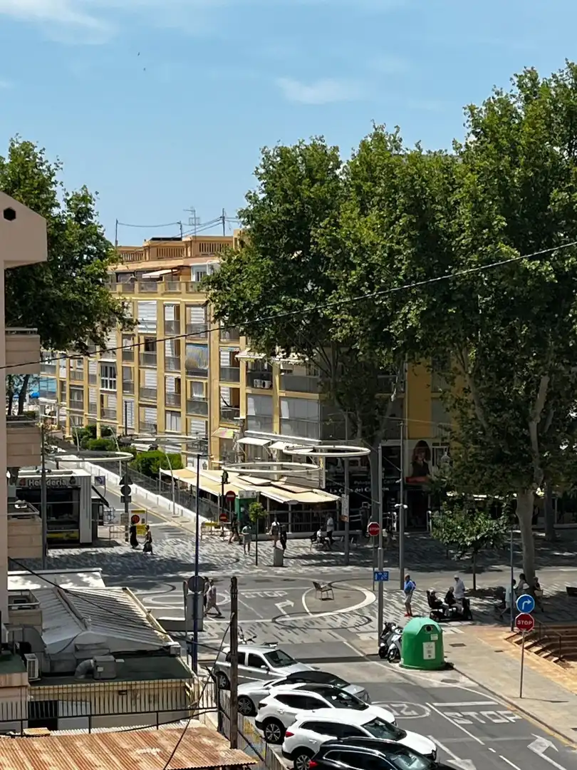 Vista exterior de Apartament en venda en Benidorm amb Aire condicionat, Calefacció i Moblat