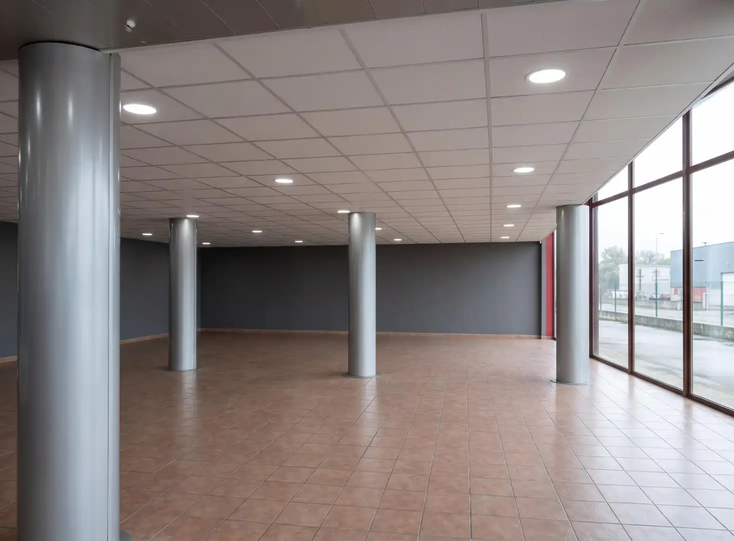 Business premises to rent in Llevant, imagen 2