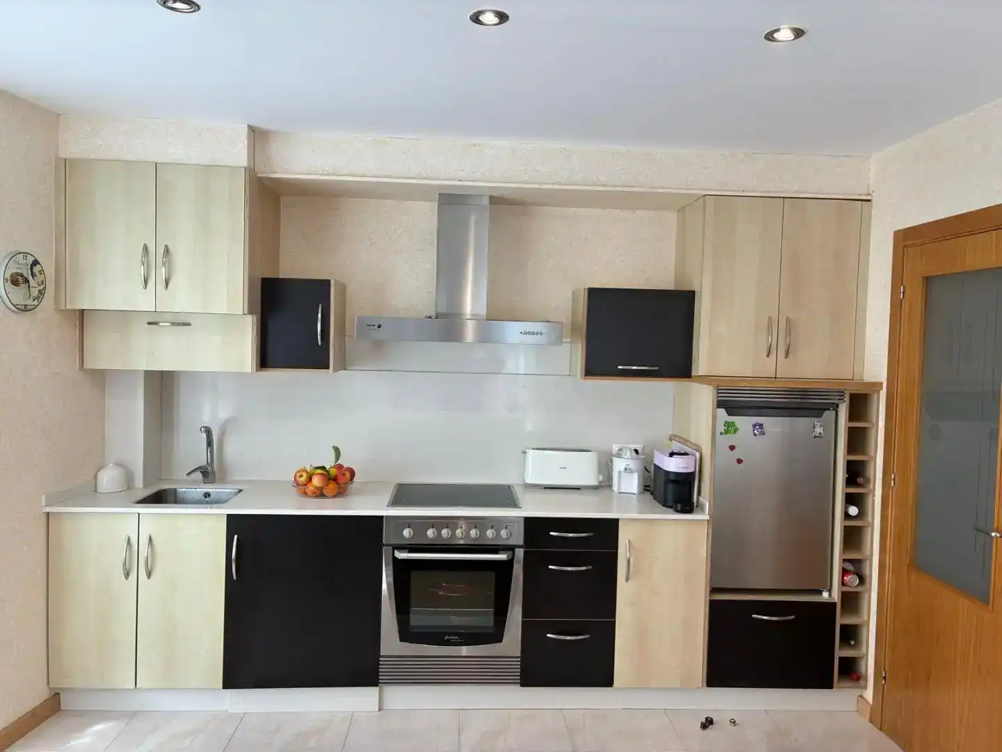 Cocina de Piso en venta en Corcubión con Parquet y Amueblado