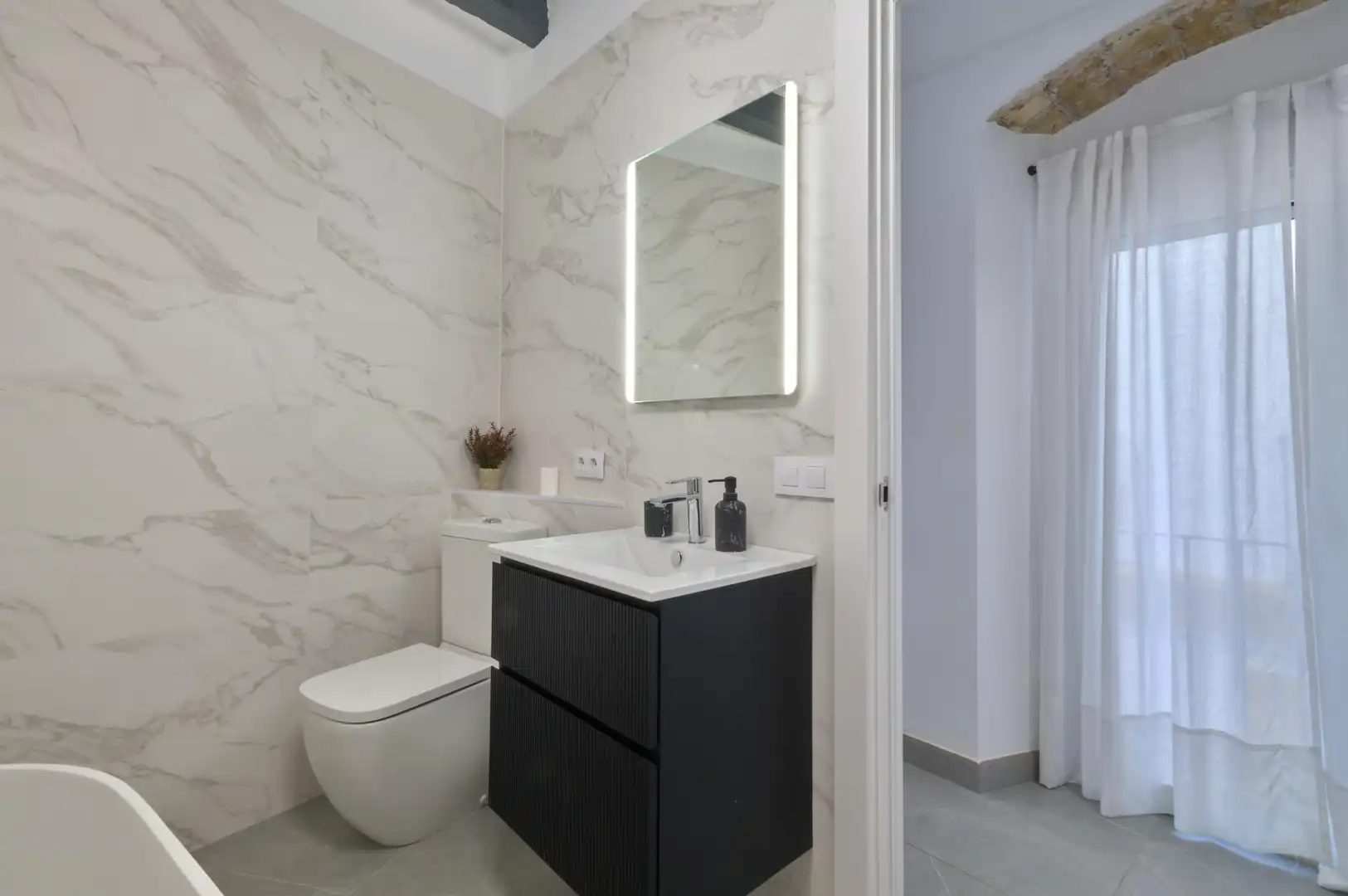 Flat with terrace for sale in Calle FRANCOS 6, imagen 8