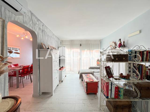 Piso en Venta en Calle SANT MATEU en Congrés