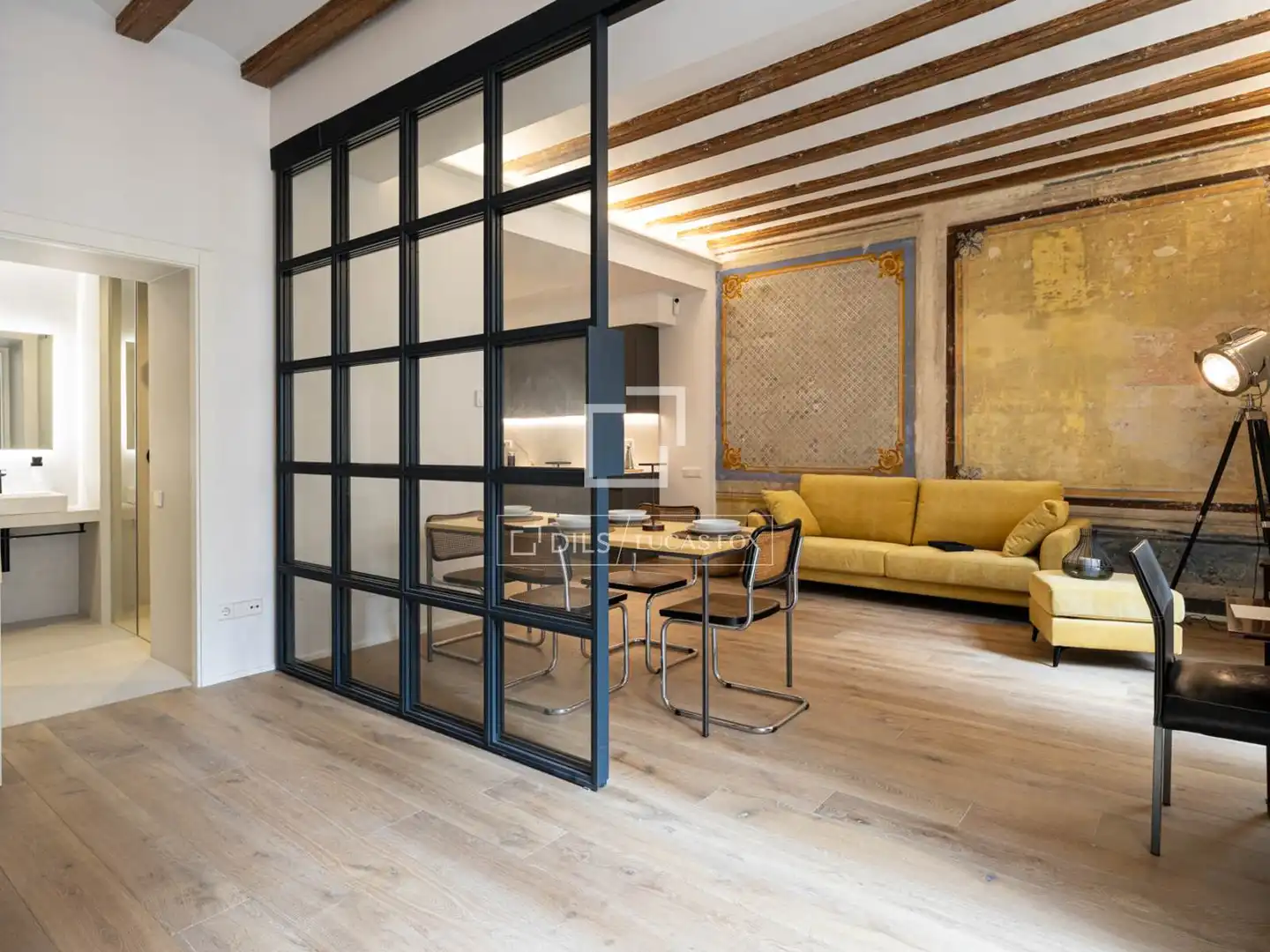 Sala d'estar de Pis de lloguer en Barcelona amb Aire condicionat, Calefacció i Parquet