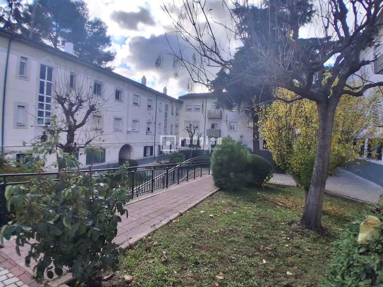Piso en venta en FRESNEDILLAS, Fuentelarreina